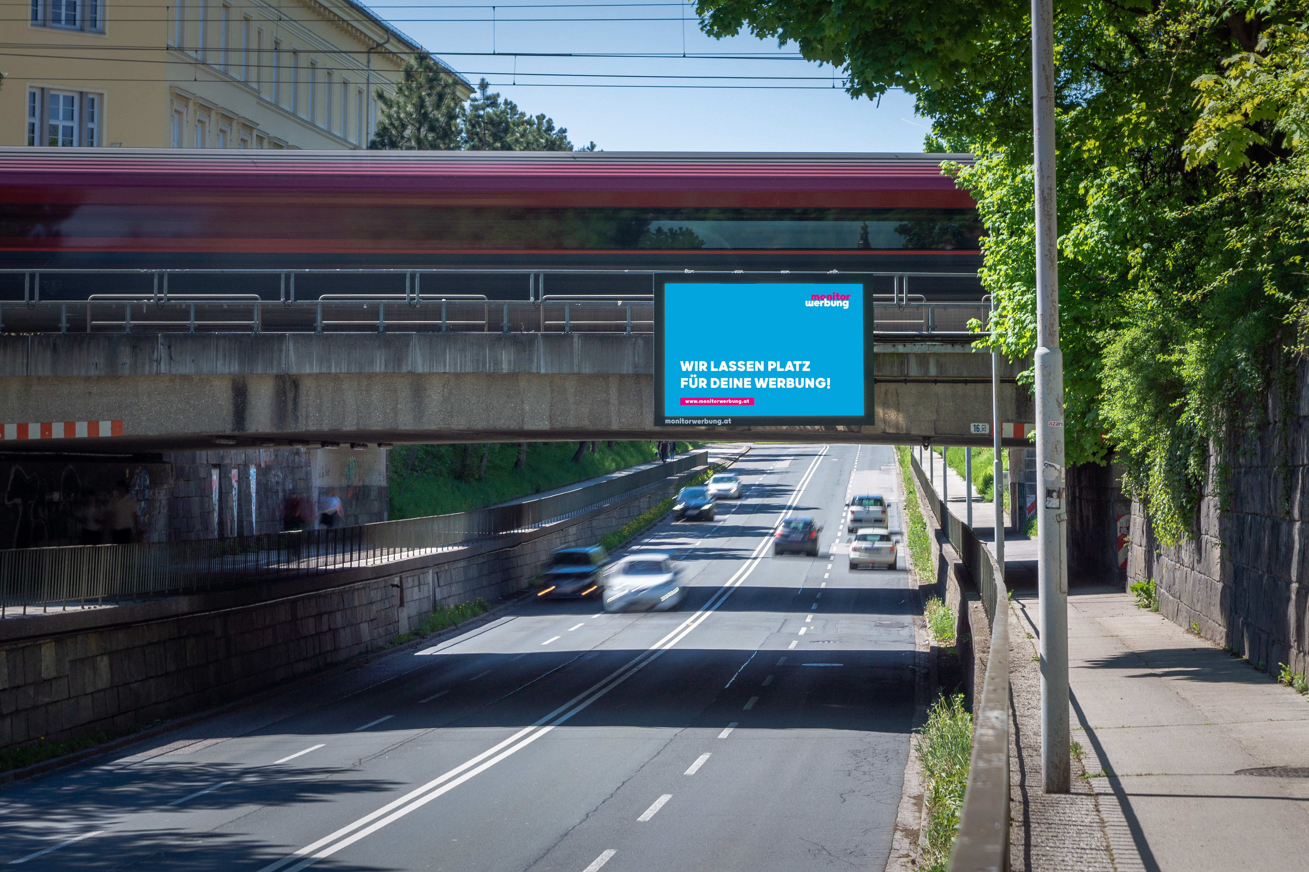 LED Wall im Wiener Prater mit Werbung von monitorwerbung