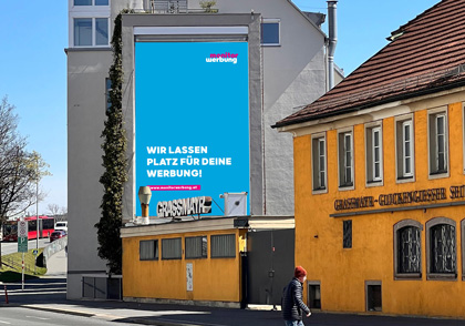 Foto von Gigawall in Innsbruck an einer Hauswand.