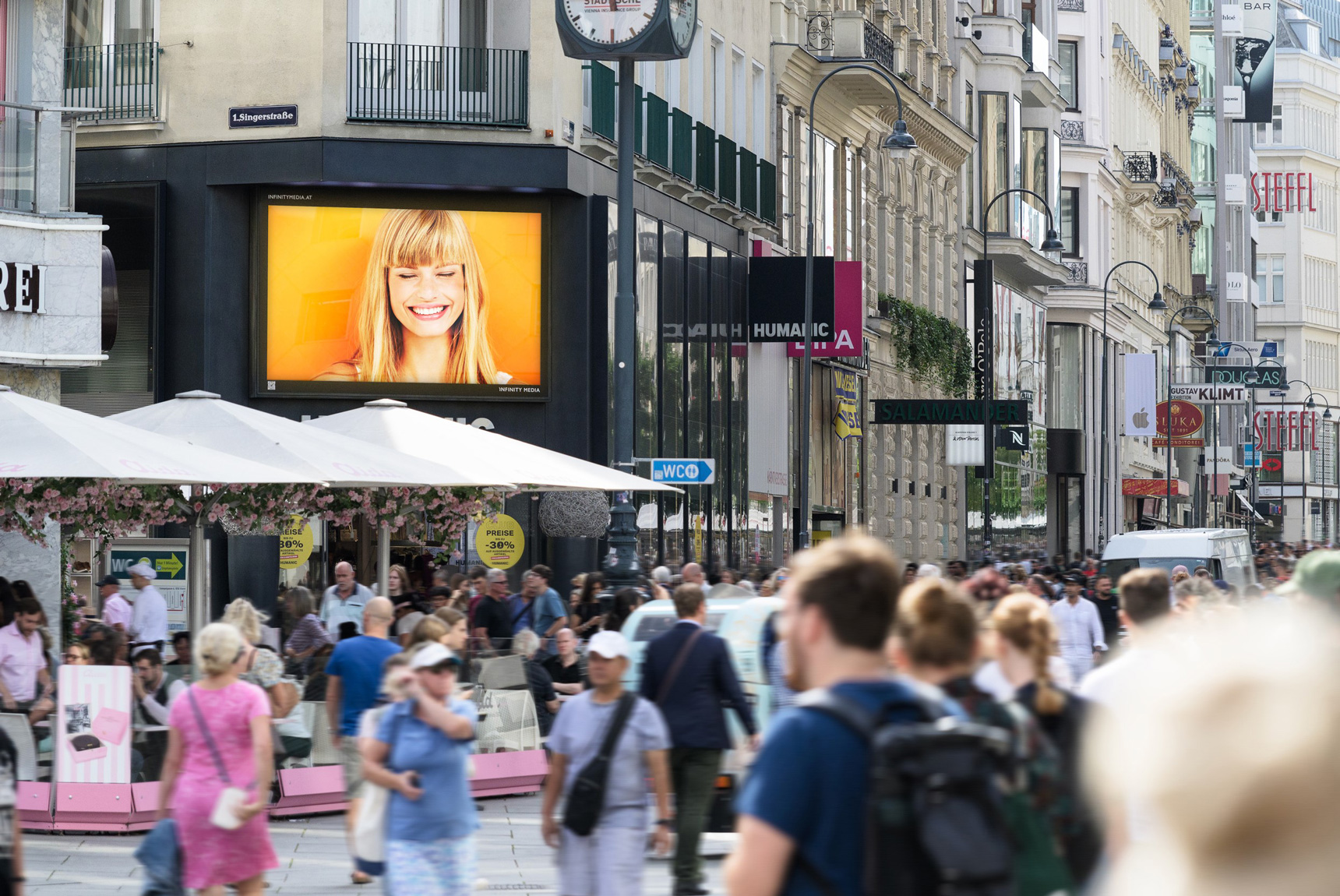 Foto der LED Wall in der Kärntner Strasse von Infinitymedia